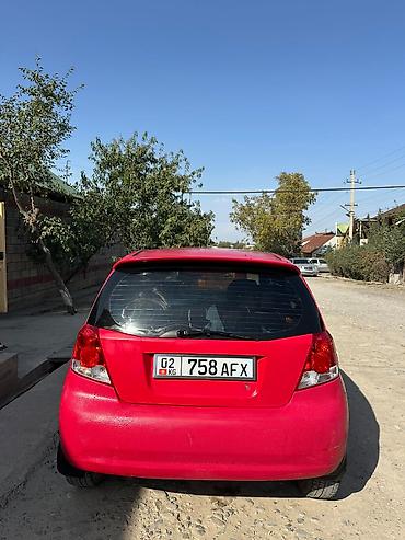 Chevrolet: Chevrolet Aveo: 2002 г., Механика, Бензин, Хэтчбэк — 2