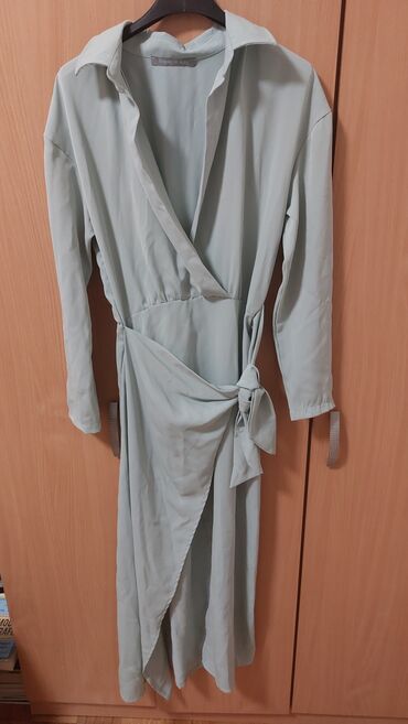 haljine numoco: S (EU 36), color - Green, Long sleeves