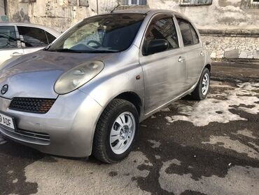 Nissan: Nissan March: 2002 г., 1.3 л, Автомат, Бензин