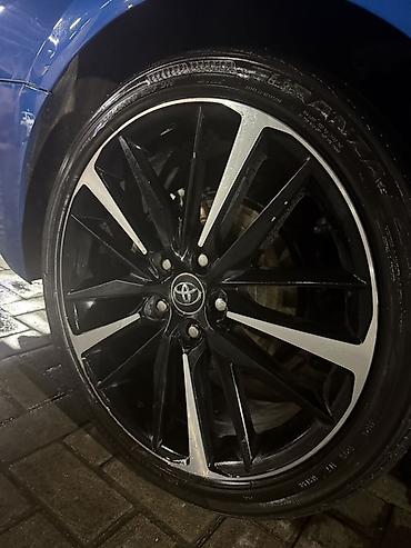 r19 camry: Литые диски Toyota (оригинал) + шины Bridgestone Turanza - Диаметр — 3