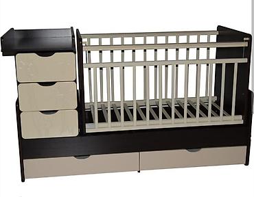 bunk bed: Детская кровать‑трансформер с комодом и пеленальным столиком. - — 2