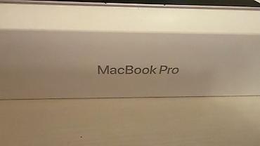 m4 mac mini: Apple MacBook Pro noutbuku 16 GB (qutusu üzərindəki model — 1
