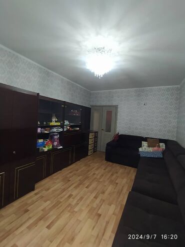 108 серия квартира: 2 комнаты, 48 м², 105 серия, 1 этаж, Косметический ремонт