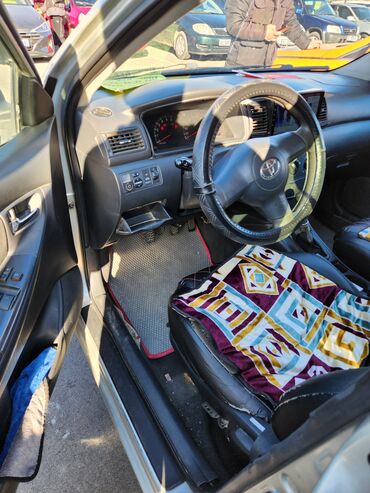 Toyota: Toyota Corolla: 2007 г., 1.6 л, Автомат, Бензин, Хэтчбэк — 9