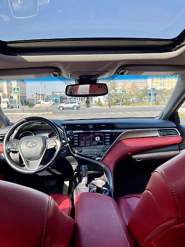 corolla 2022: Toyota Camry: 2018 г., Автомат, Бензин, Седан — 6