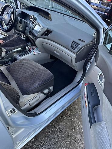 Honda: Honda Civic: 2011 г., 1.5 л, Вариатор, Бензин, Седан — 11