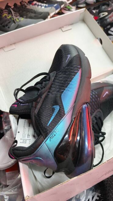 nike zephyr tn: Nike air max 270 patike A klasa Novo Brojevi 36 do 46, zavisi od