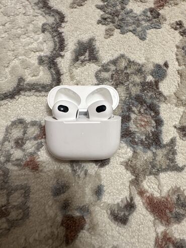 наушники apple airpods 1: Полноразмерные, Apple, Б/у, Беспроводные (Bluetooth), Классические