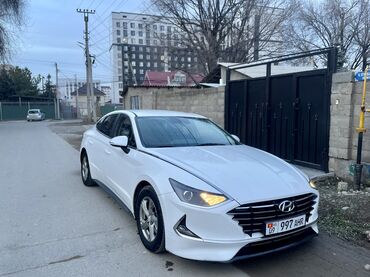 Hyundai: Hyundai Sonata: 2019 г., 2 л, Автомат, Газ, Седан — 2