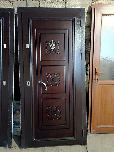 Təmir və tikinti: Seyf qapı, keyfiyyətli çox ağır qapı,di çox az istifadə olunub təzədən — 2