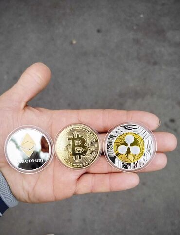 qəpik aliram: Bitcoin: nümunəvi xatirə sikkəsi; ev və ofis üçün dekor; vitrinin və