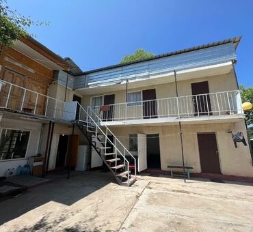 сдаю дом на иссык куле: Дом, 65 м², 3 комнаты, Агентство недвижимости, Косметический ремонт