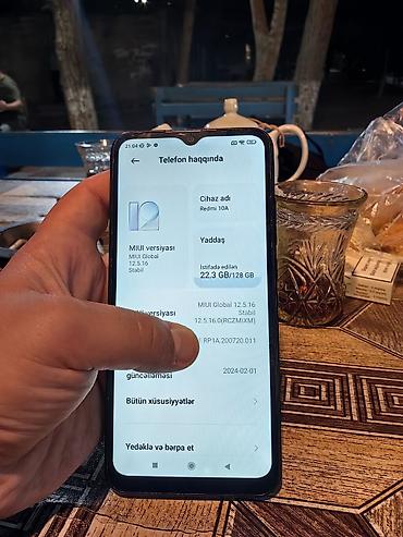Техника и электроника: Xiaomi 128 ГБ, цвет - Черный, 
 Две SIM карты — 4