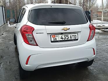 Chevrolet: Chevrolet Spark: 2017 г., Хэтчбэк — 3