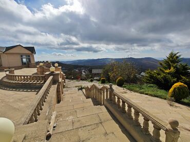 Həyət evləri və villaların satışı: 7 otaqlı, 300 kv. m, Kredit yoxdur, Yeni təmirli — 13