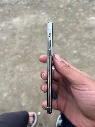 ip 9 plus: IPhone X, Gümüşü, Face ID — 3