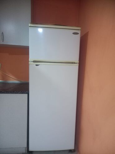kuxna qazi: Б/у 2 двери Cinar Холодильник Продажа, цвет - Белый