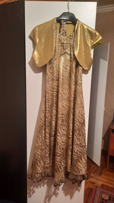klyos don modelleri: Вечернее платье, Миди, XL (EU 42)
