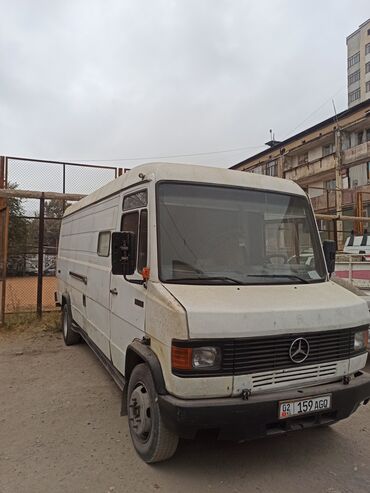 оптом шины: Легкий грузовик, Mercedes-Benz, Б/у