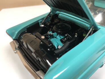 Avtomobil modelləri: Ford, 2000 il, 1:18, Dəmir, Ödənişli çatdırılma, Rayonlara çatdırılma, Ünvandan götürmə — 9