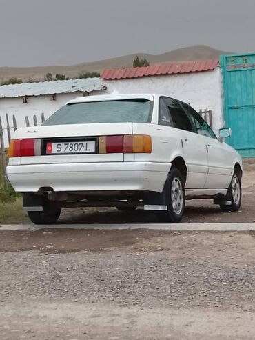 авто рынка бишкек: Audi 80: 1988 г., 1.8 л, Механика, Бензин, Седан