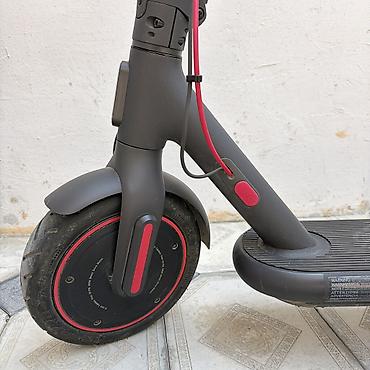 elektirikli samakat: İşlənmiş Elektrik samokat 10", 501 - 750 Vt, 16 - 25 km/s, Ünvandan götürmə — 6