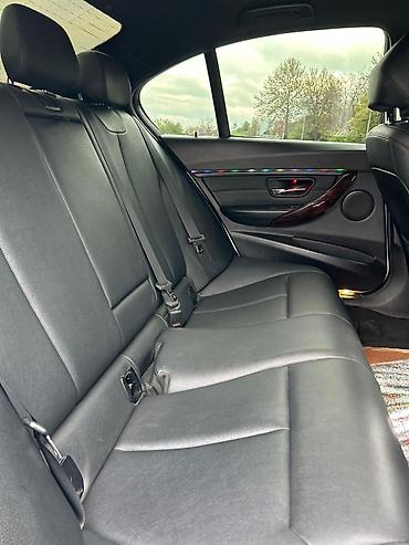 BMW: BMW 3 series: 2 l | 2015 il Sedan — 10