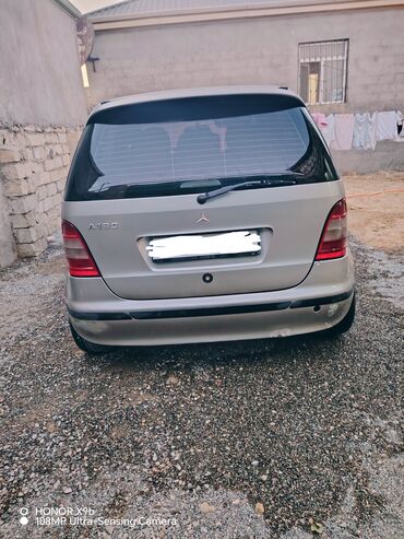 Mercedes-Benz: Mercedes-Benz A 190: 1.9 l | 1999 il Hetçbek — 3