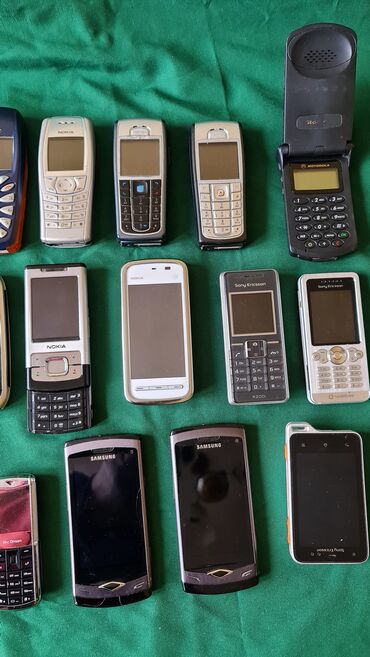 Ostali mobilni telefoni: Kolekcija starih mobilnih telefona – razni brendovi i modeli - Ukupno — 7