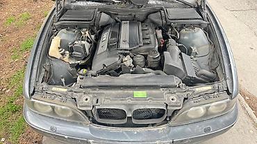 BMW: BMW 5 series: 2.8 l | 2000 il Sedan — 30