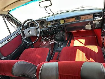 QAZ: QAZ 24 Volga: 2.5 l | 1982 il 99000 km Sedan — 8