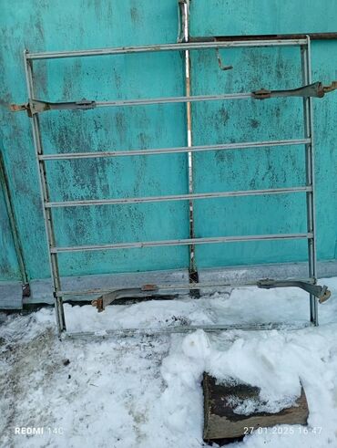 купить машину на запчасти: Другие автозапчасти