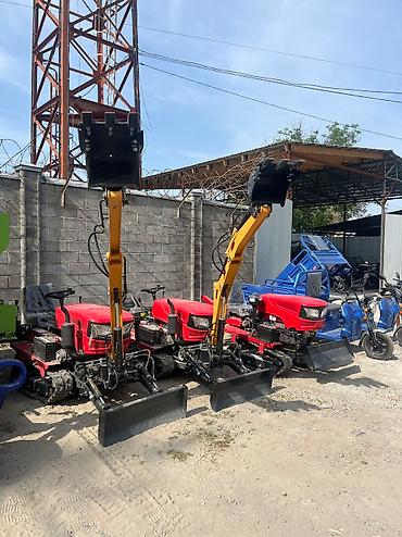 Другие тракторы: Мини трактор, гусеничный, дизель Мини экскаватор, гусеничный дизель 36 — 2