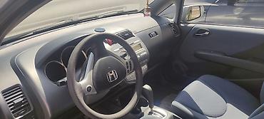 Honda: Honda Jazz: 2005 г., 1.3 л, Вариатор, Бензин — 21