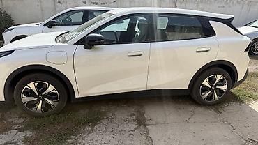 Changan: Changan Qiyuan Q05: 2026 г., 1.1 л, Автомат, Электромобиль, Кроссовер — 4