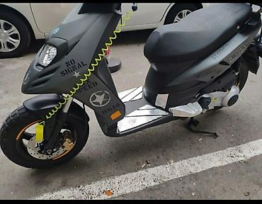 isma typhoon: Piaggio Typhoon skuter - Rəng: mat boz/qaranlıq tonlar, üzərində — 2