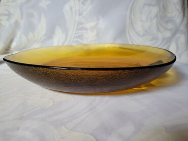 Ostalo posuđe: Univezalni tanjir,nov,vintaz Lux glass Austrija. Univerzalni na lalafo.rs — 12 Ostalo posuđe: Univezalni tanjir,nov,vintaz Lux glass Austrija. Univerzalni — 12