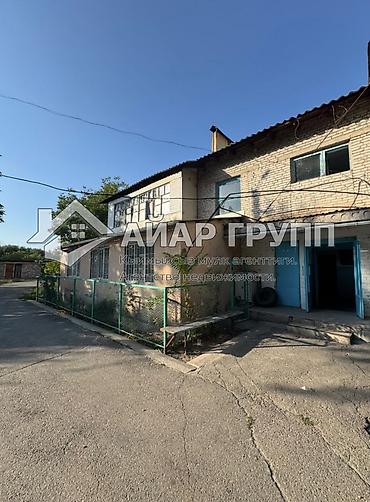 6 микрорайон: 4 комнаты, 65 м², 2 этаж — 1