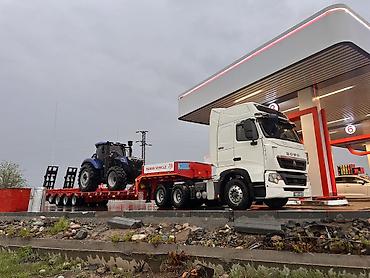 автовозы тралы: Трала Прицеп общая длина 16 метров рабочая площадка 13.5 метров — 1