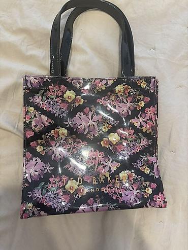 Ted Baker London çantası – güllü naxışlı laklı shopper - Brend: Ted