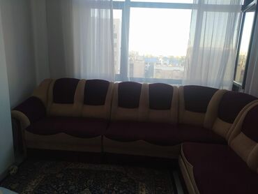 диван для зал: Түсү - Саргыч боз, Колдонулган
