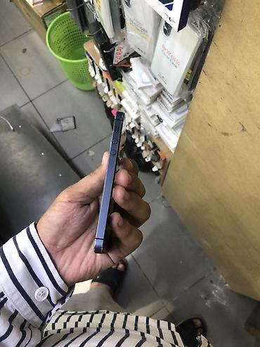 Apple iPhone: IPhone 5, Б/у, 16 ГБ, Space Gray — 3