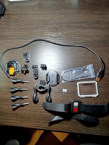 Видеокамеры: Продаётся экшен камера 4к Ultra HD в идеальном состоянии хорошо at lalafo.kg — 12 Видеокамеры: Продаётся экшен камера 4к Ultra HD в идеальном состоянии хорошо — 12