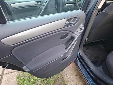 auto pragovi: Volkswagen Golf 6 1.4 2009 godište Golf je prešao 221000 km, benzin — 7