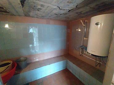 Həyət evləri və villaların satışı: 3 otaqlı, 50 kv. m, Orta təmir — 11