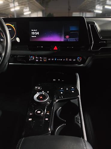 Kia: Kia Sportage: 2023 г., 1.6 л, Автомат, Гибрид, Внедорожник — 7