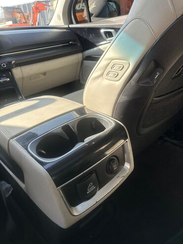 Kia: Kia Carnival: 2020 г., Автомат, Минивэн — 23