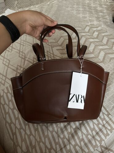 сумку кошелек на пояс: Сумка Zara коричневого цвета с закругленным силуэтом и длинными