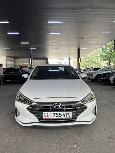 hyundai gradeur: Hyundai Avante: 2019 г., 1.6 л, Автомат, Бензин, Седан