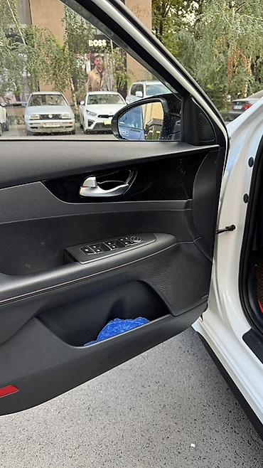 forte: Kia K3: 2019 г., 1.6 л, Автомат, Седан — 6